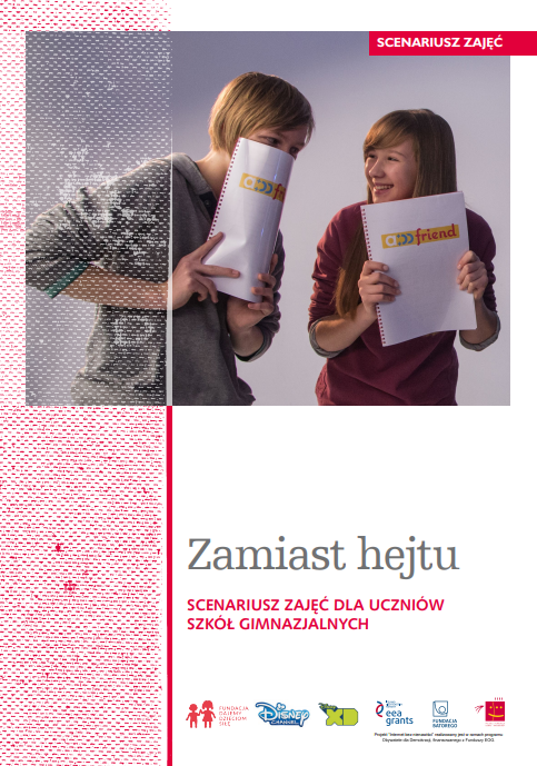 Okładka scenariusza. U góry zdjęcie dwóch śmiejących się nastolatek. Jedna chowa się za zeszytem. U dołu 6 kolorowych logo.
